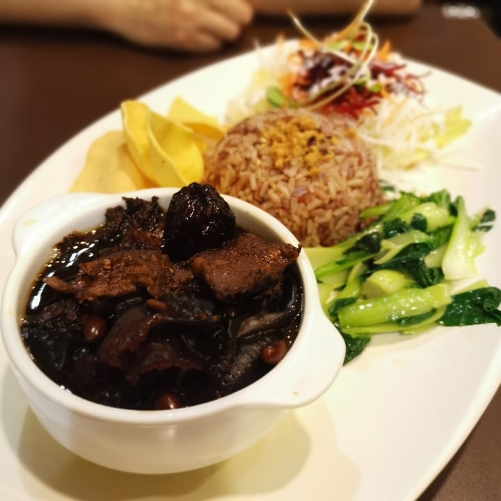 photo of New Green Pasture Cafe Ginger Vinegar Rice Set 薑醋套飯 shared by @ryzahandprints on  22 Sep 2021 - review