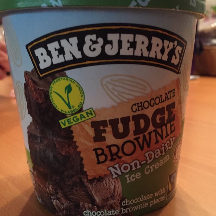 photo of Ben & Jerry's Chocolate Fudge Brownie Non-Dairy Ice Cream shared by @duygu on  28 Dec 2020 - review