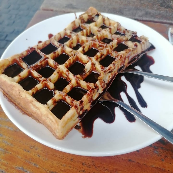 photo of Zeil Kitchen Waffle Vegan shared by @kaya1978 on  04 Aug 2022 - review