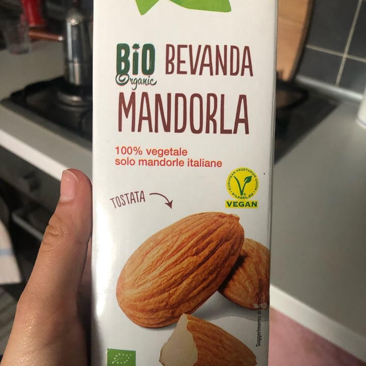 photo of Vemondo almond milk shared by @testurlife on  12 Mar 2022 - review