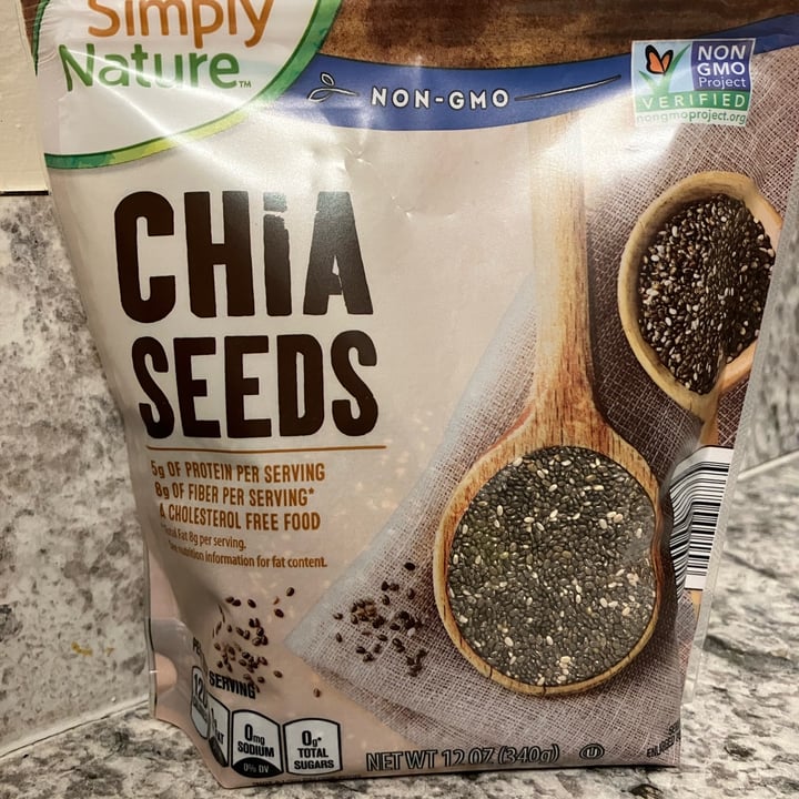 photo of Simply Nature Coconut Chia Cereal shared by @tamirizg on  08 Jul 2022 - review