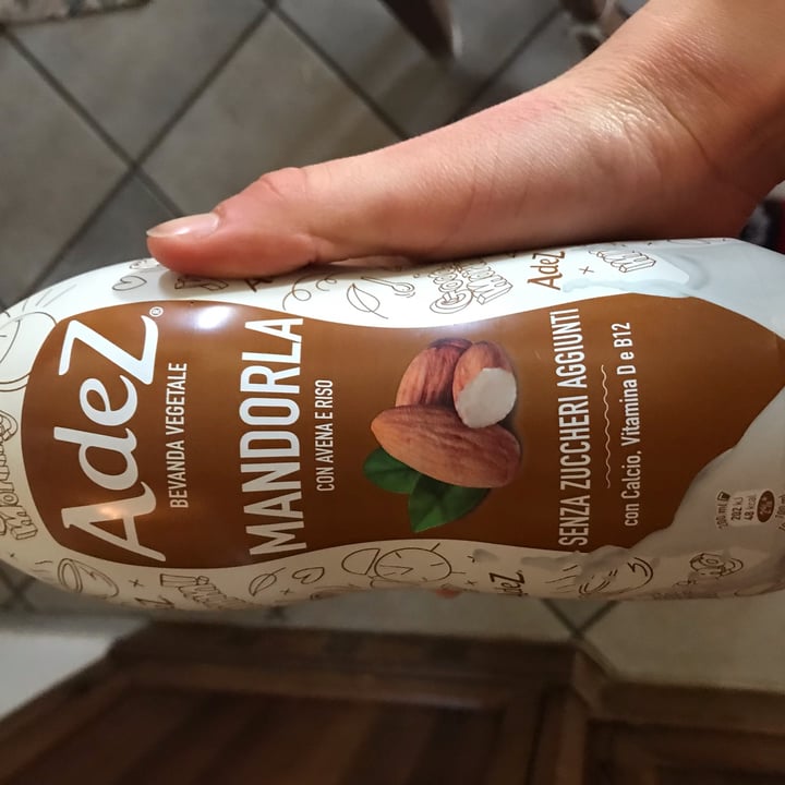 photo of AdeZ Amazing Almond Milk shared by @chiarabaru31 on  16 Apr 2022 - review