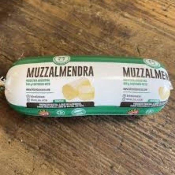 photo of Felices Las Vacas Muzzalmendra shared by @nicholasraphael on  12 Aug 2021 - review