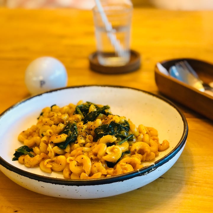 photo of Hua Hin Vegan Cafe & Wine Mac & Cheese with Spinach shared by @gondocsd on  30 Nov 2020 - review
