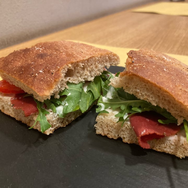 review photo of Malerba Focaccia Farcita shared by @jordivalentini on 06 Jun 2022 - review