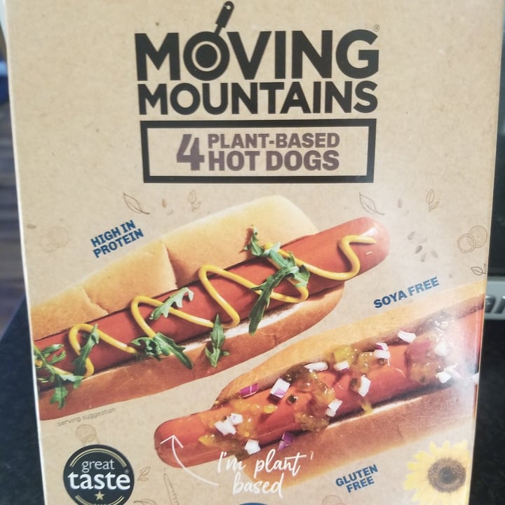 photo of Moving Mountains 4 Plant-based Hot Dogs shared by @rockchic on  16 Sep 2022 - review