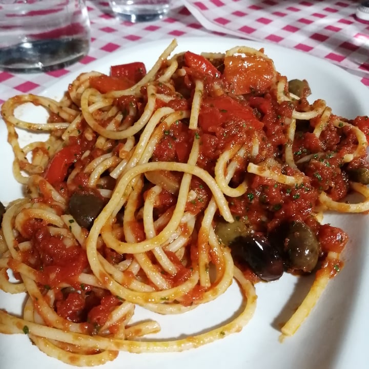 review photo of Spaghetteria da Ciccio spaghetti alla puttanesca shared by @jamaika on 06 May 2022 - review