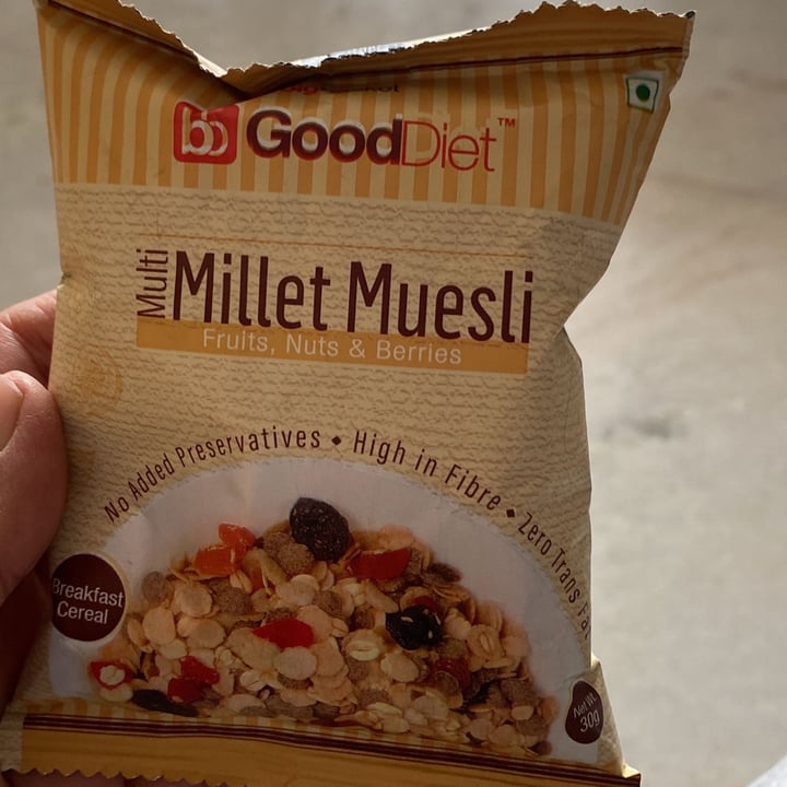 photo of GoodDiet Diet Muesli shared by @michellep26 on  14 Nov 2021 - review