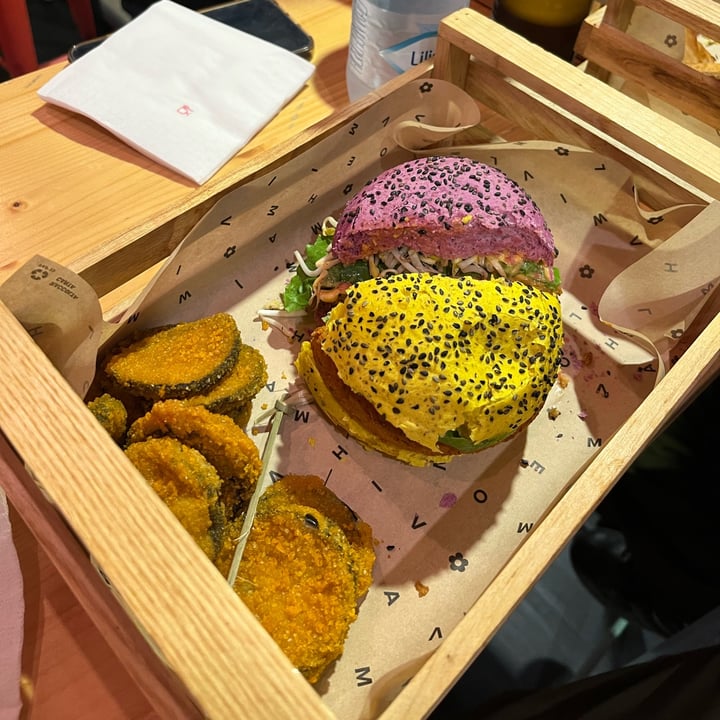review photo of Flower Burger Cheesy Cecio shared by @rugilo on 24 Sep 2022 - review