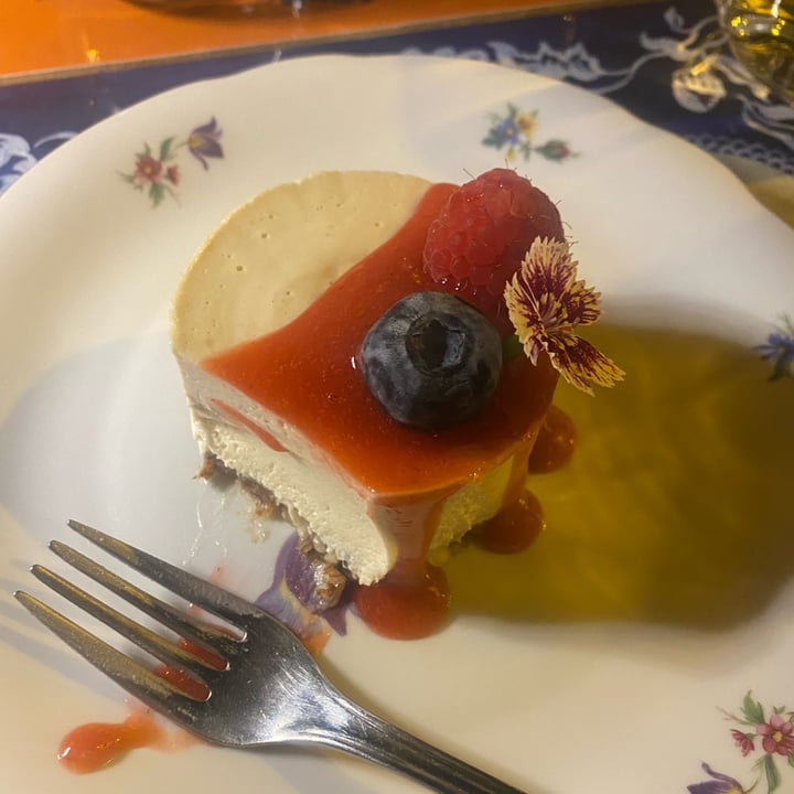 photo of Sementis Cheesecake Crudista Al Limone shared by @topacieca on  27 Aug 2022 - review