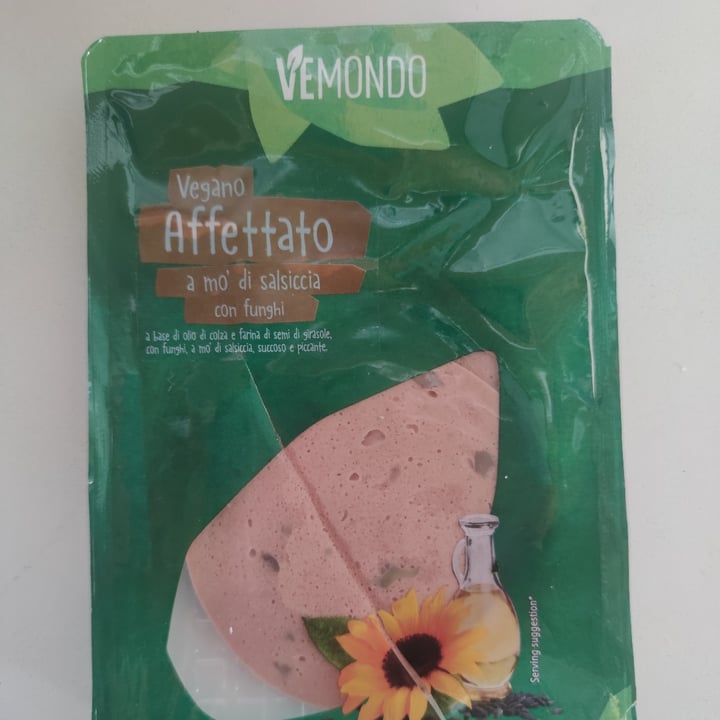 photo of Vemondo Affettato Vegano Con Funghi shared by @gaiatonelli on  13 Jan 2022 - review