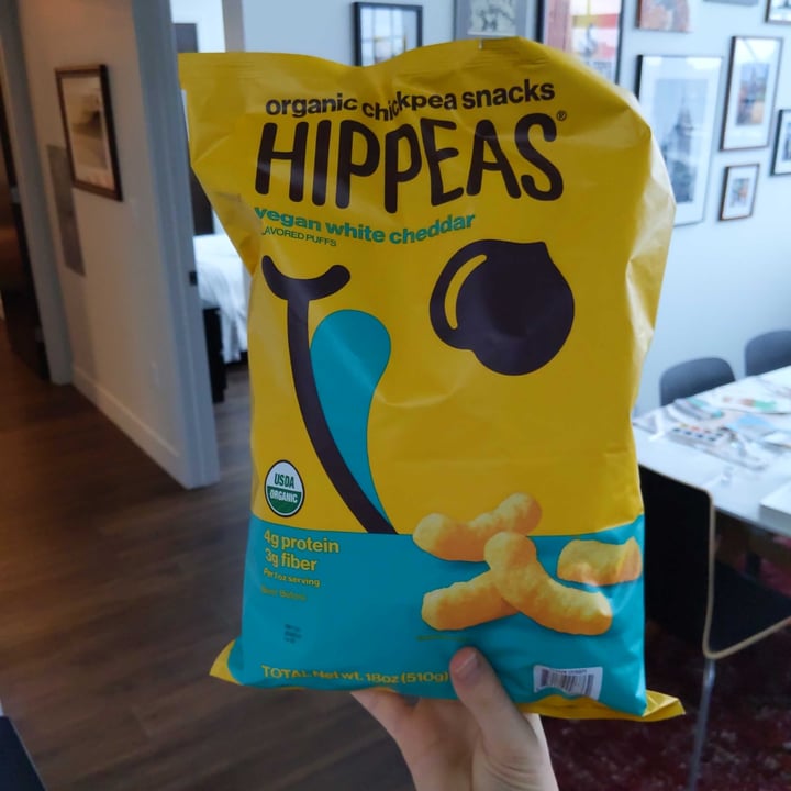 photo of Hippeas Vegan White Cheddar Organic Chickpea Puffs shared by @andrepo on  31 Dec 2020 - review