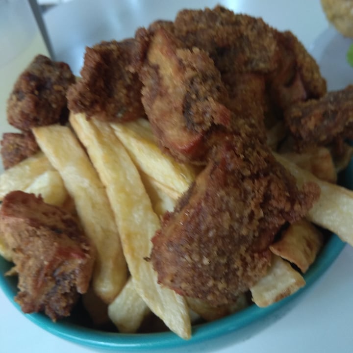 photo of Loving Hut Nuggets shared by @maxpowerr on  25 Oct 2021 - review