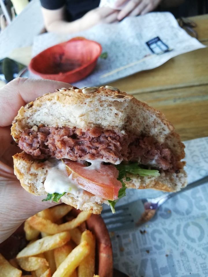 photo of Bossa Burgundy Beyond Burger shared by @simonel on  12 Dec 2019 - review