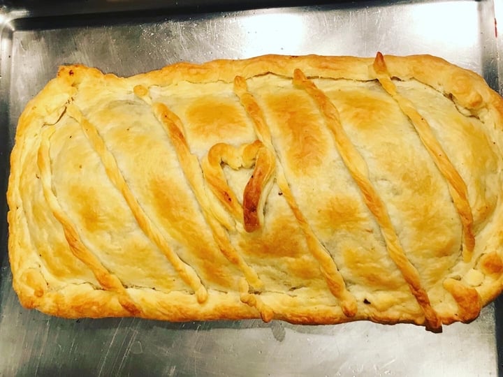 review photo of Jus-Rol™ Ready rolled puffy pastry sheet shared by @lolilore on 10 Dec 2019 - review