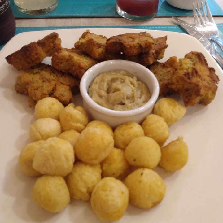 review photo of Páprika, Comé Sano Nuggets De Garbanzo, Con Papas Noissete shared by @oktiss on 05 Feb 2021 - review