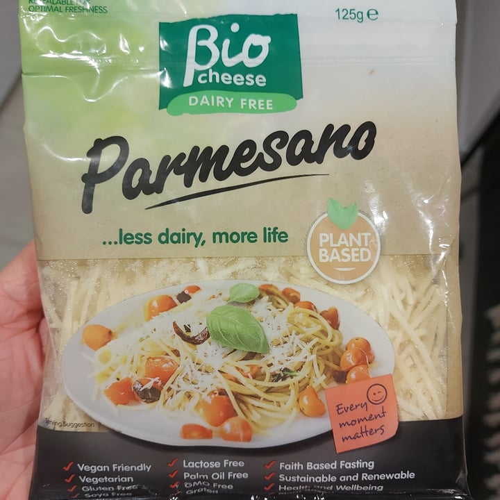 photo of Bio Cheese Dairy-Free Parmesano shared by @romyelise on  03 Sep 2021 - review