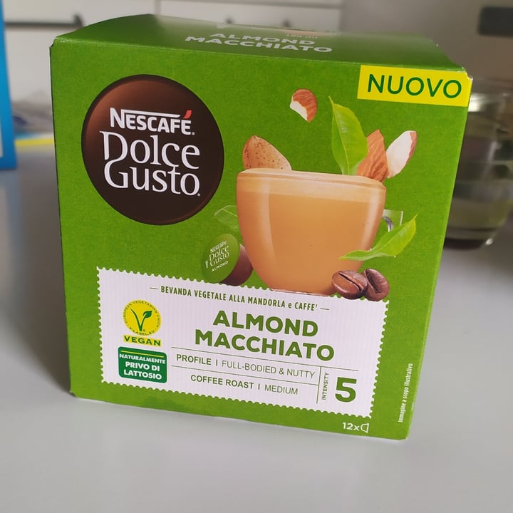 review photo of Nescafè Dolce Gusto Almond caffe latte shared by @mariaterraroli on 09 Jul 2022 - review