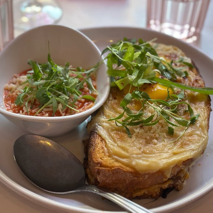 photo of Ladybird Grilled Cheese shared by @beatrizvegan on  12 Oct 2022 - review