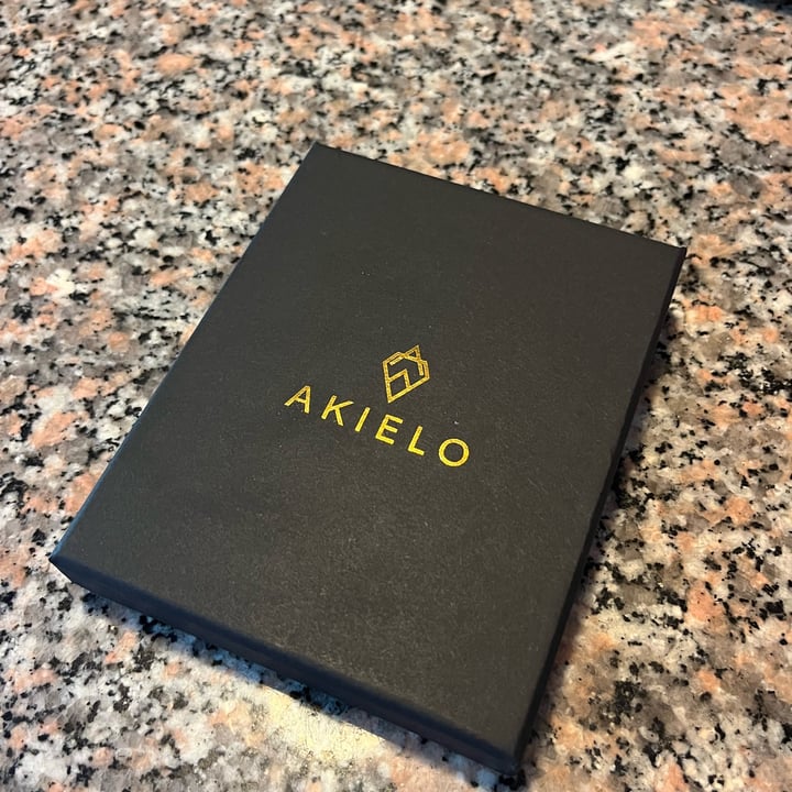review photo of akielo porta carte di credito da uomo shared by @robin-jay on 22 Oct 2022 - review