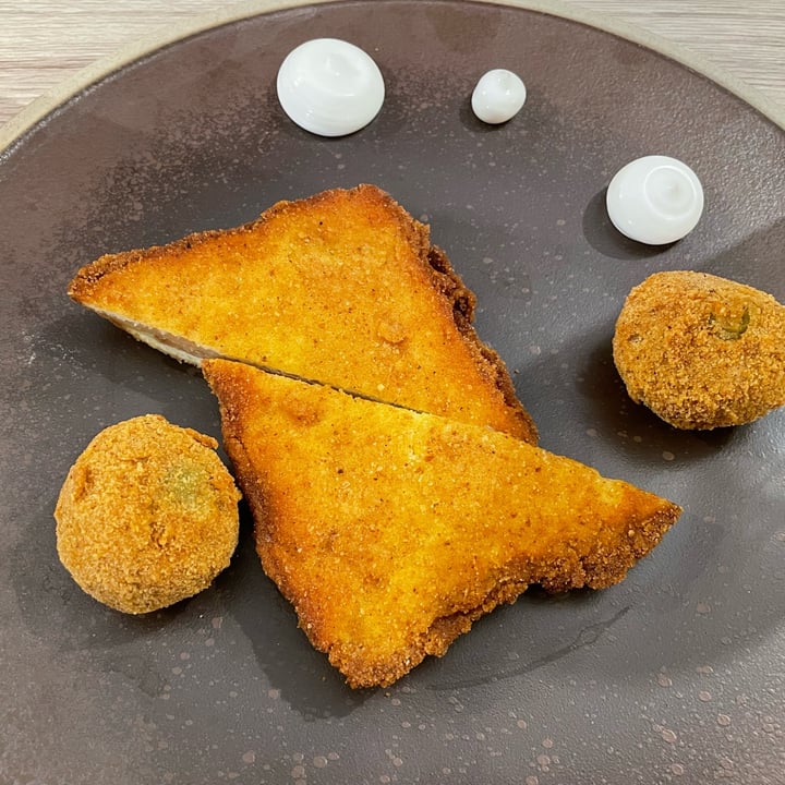 photo of Al Pachino mozzarella in carrozza shared by @ilsoledautunno on  27 Nov 2022 - review