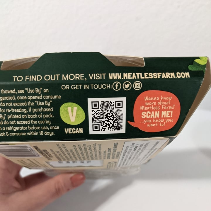 photo of Meatless Farm 2 burger shared by @tina360 on  27 Oct 2022 - review