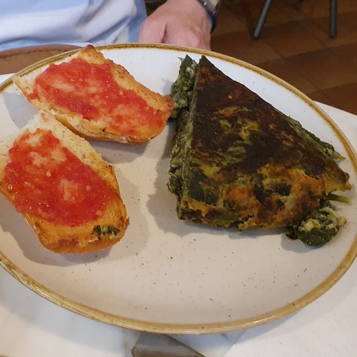 photo of The Vegan Corner Quiche shared by @martini on  23 Jun 2022 - review