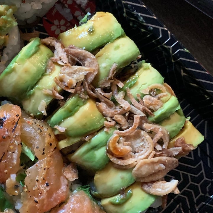 review photo of Tomo Sushi & Ramen Vegan green dragon shared by @holisticherbivore on 16 May 2021 - review