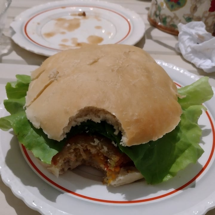 photo of La Vegana Cantina Sandwich De Milanesa De Garbanzos shared by @alexis-furioso on  16 May 2021 - review