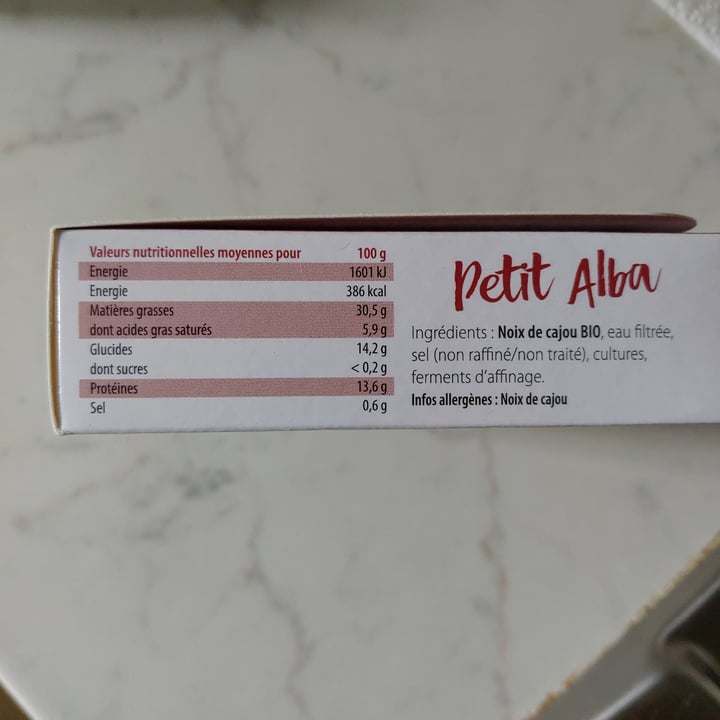 review photo of Petit veganne petit alba shared by @eriros72 on 29 Oct 2021 - review