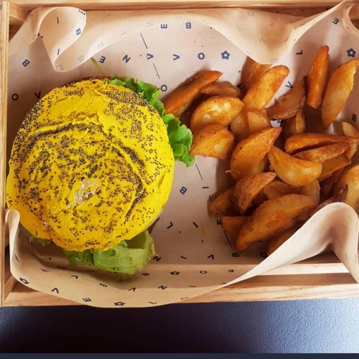 photo of Flower Burger Spicy Cecio shared by @giuliamarzorati on  10 Mar 2022 - review