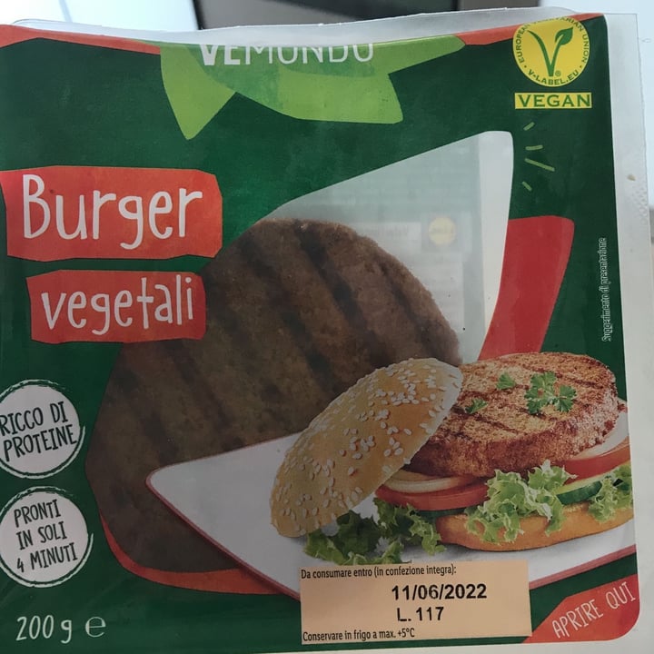 photo of Vemondo Burger vegetali shared by @levconoe on  15 Jun 2022 - review