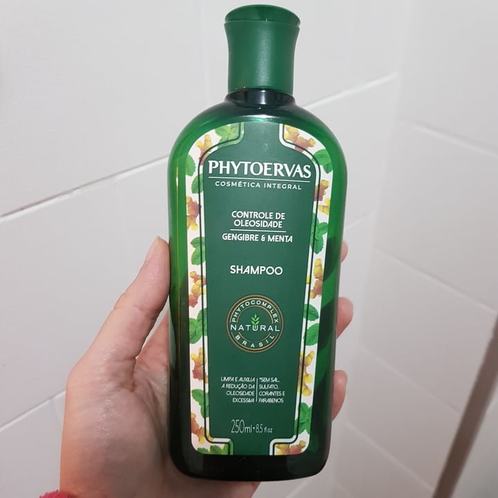 photo of Phytoervas Shampoo Controle De Oleosidade - Gengibre E Menta shared by @driely on  19 Apr 2022 - review