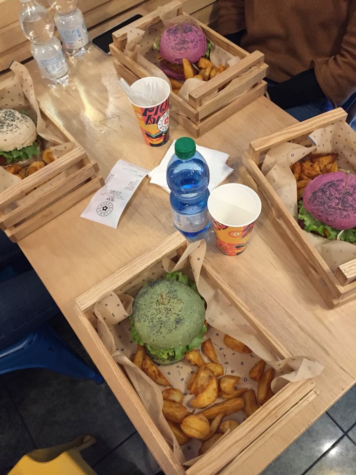 review photo of Flower Burger Cherry Burger shared by @stefivare on 31 Jan 2019 - review