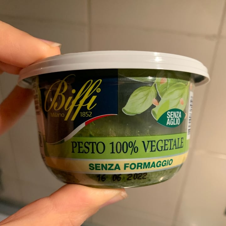 review photo of Biffi Pesto 100% Vegetale Senza Formaggio shared by @veriel on 06 Apr 2022 - review