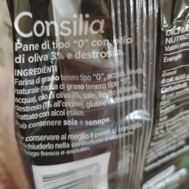 photo of Consilia Pane tramezzino senza crosta shared by @fedechi on  16 Jul 2022 - review