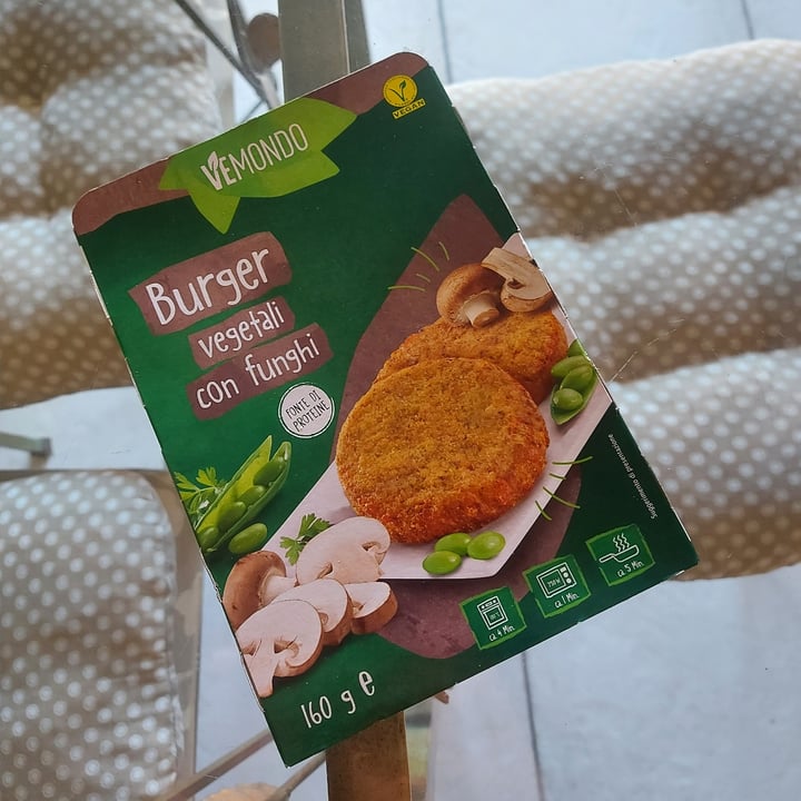 review photo of Vemondo 2 burger ai funghi shared by @rossellakiddo on 12 Jun 2022 - review