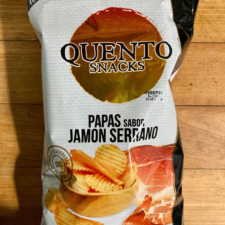photo of Quento Snacks Papas sabor Jamón Serrano shared by @outofstep on  09 Aug 2021 - review