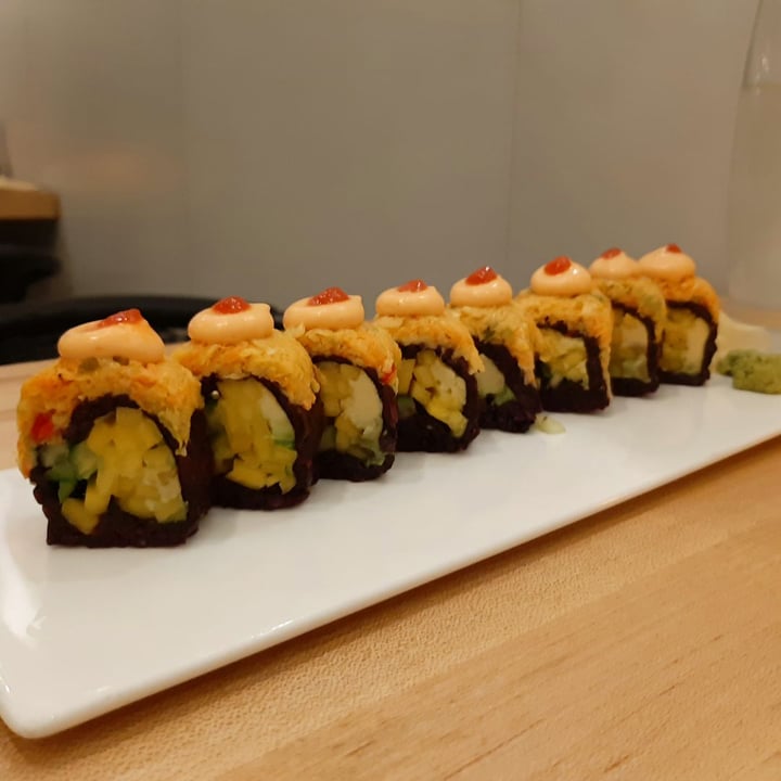photo of Beyond Sushi (W 37th Street) Spicy Mang Sushi shared by @nico-aguilera on  17 Feb 2020 - review
