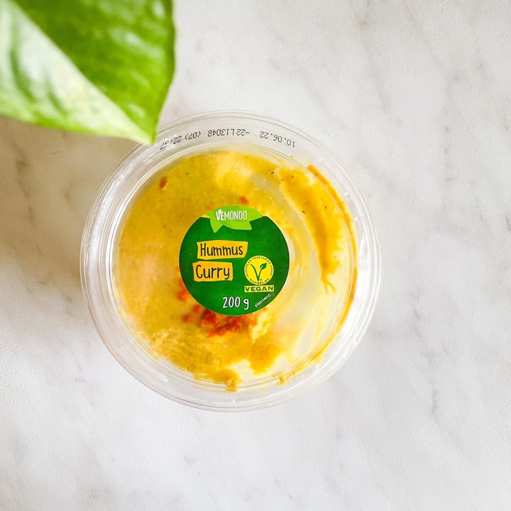 photo of Vemondo Hummus Curry shared by @misosoup on  31 May 2022 - review