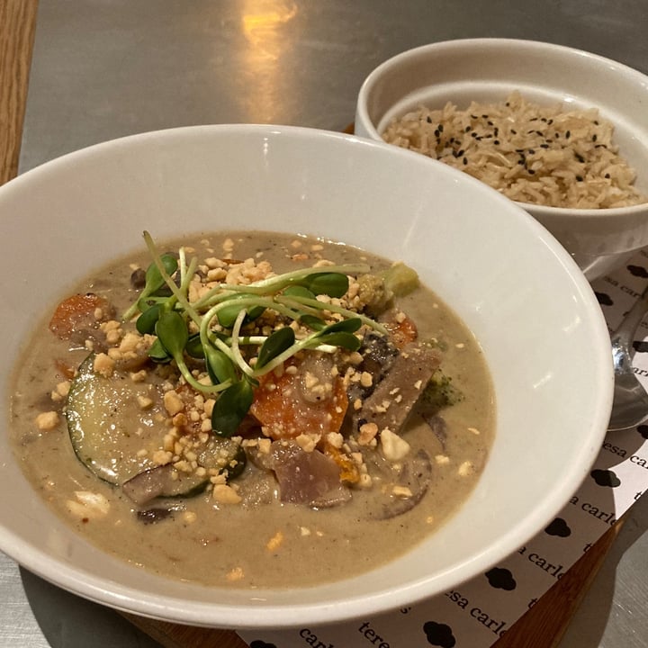 photo of Teresa Carles Green Curry shared by @simonescampoli on  18 Jul 2021 - review