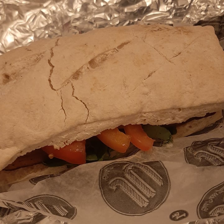 review photo of JU Vegano Lomitofu shared by @facupalomino on 07 May 2022 - review