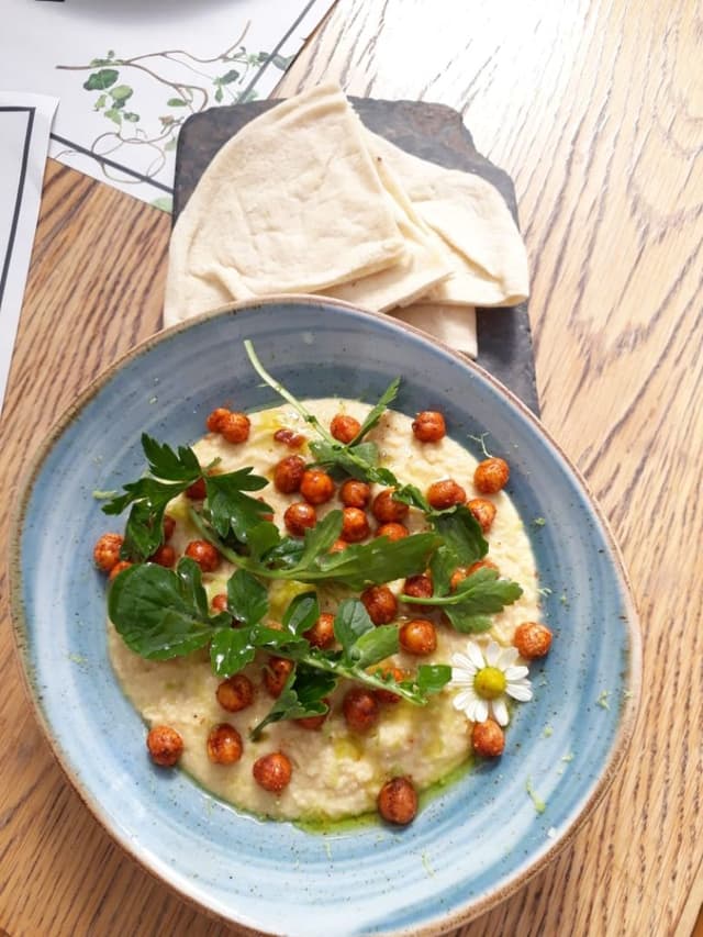 Photo of the dish “Entradas- Hummus”