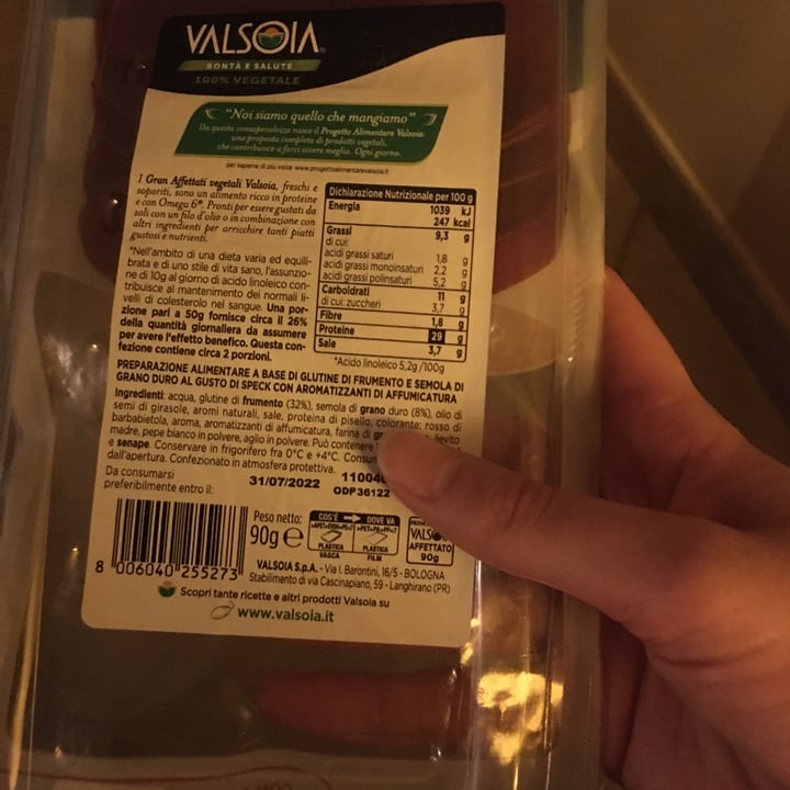 review photo of Valsoia Gran Affettati Vegetali Gusto Speck shared by @denisec22 on 05 Jun 2022 - review