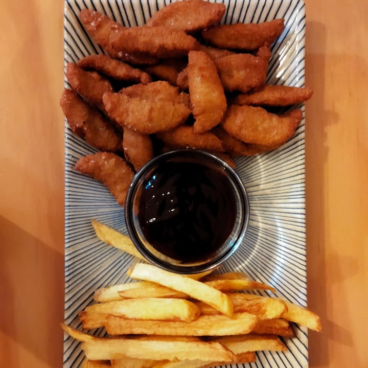 review photo of La Vegana Lagrimitas de 'pollo' shared by @miyagzl on 27 Jan 2022 - review