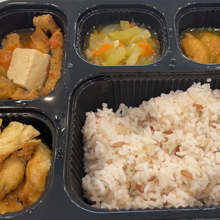 photo of LPH Catering Vegan Bento 3 shared by @greenbovine on  16 Apr 2021 - review