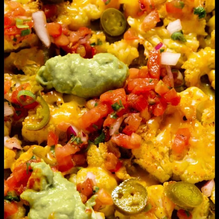 review photo of Whole Foods Market Cauliflower Nachos shared by @tiamarie1234 on 19 May 2020 - review