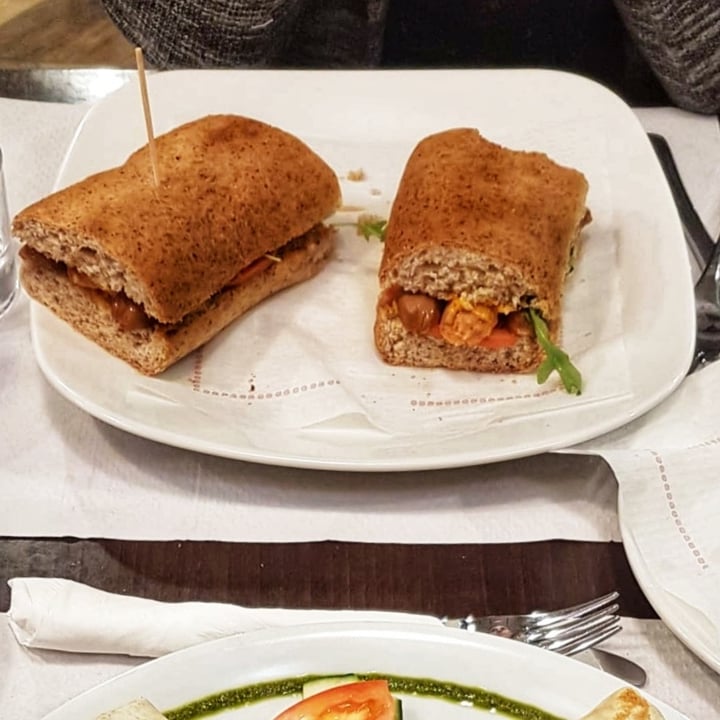 photo of Veggie Garden Bocadillo Catalán shared by @alicia41 on  19 Jan 2022 - review