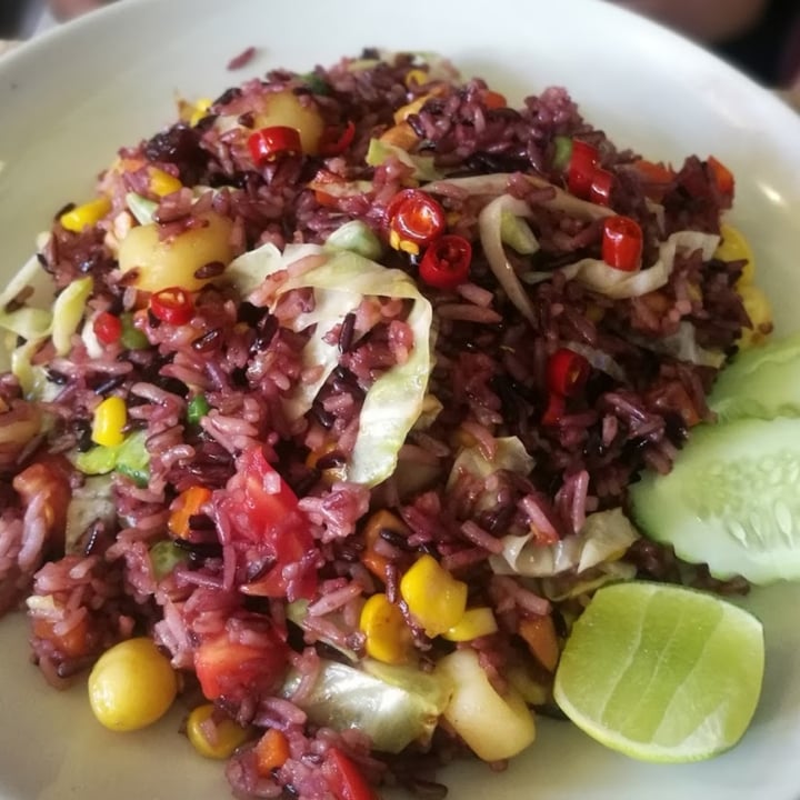 review photo of Dow Restaurant Brown Fried Rice with Veggies shared by @ozcanbi on 28 Dec 2020 - review