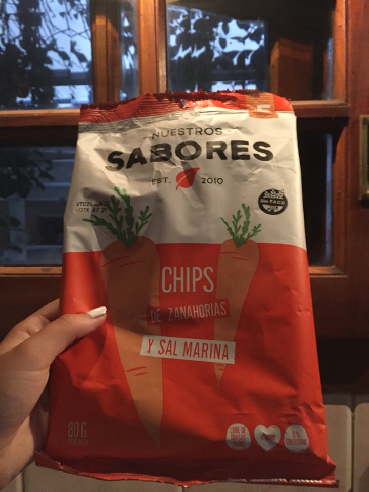 photo of Nuestros Sabores Chips de Zanahoria y Sal Marina shared by @dolobasilio23 on  12 Mar 2020 - review